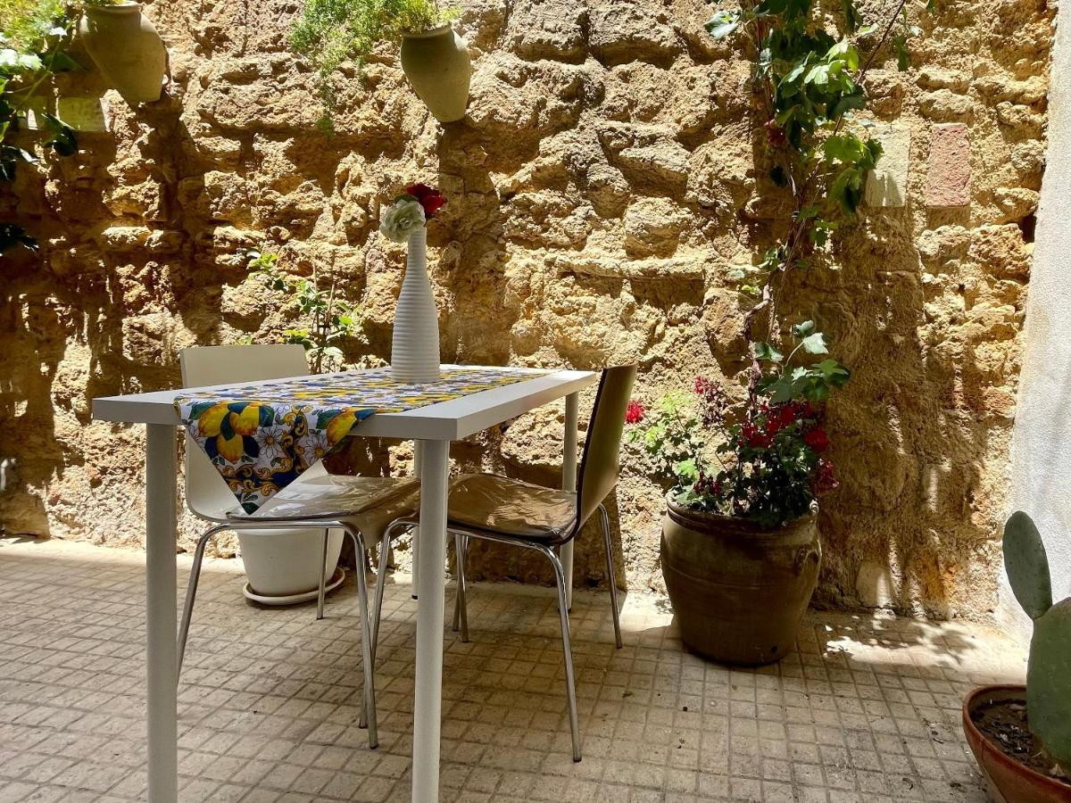 Pindaro Agrigento Exterior foto